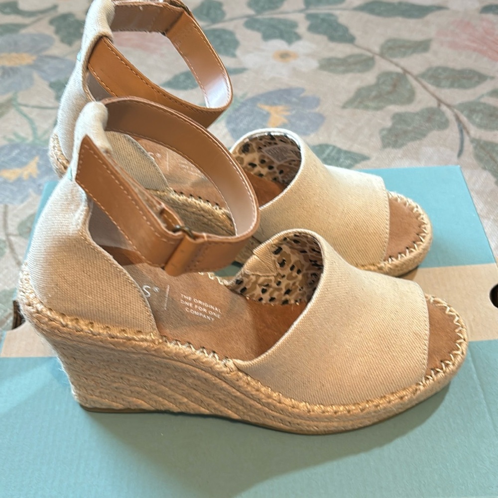Tom’s Peony Marisol Wedge Heel